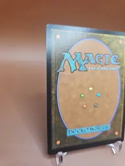 Dogmeat, Ever Loyal (Showcase) Universes Beyond: Fallout Foil - Image 4