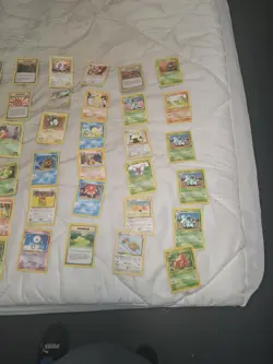 Pokemon Lot Of 300+ NO HOLOS !! HEAVY PLAYED, READ DESCRIPTION, See Pics!! - Image 3