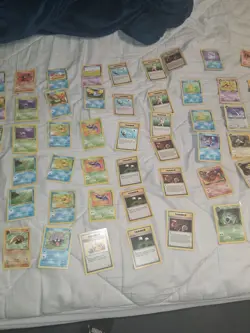 Pokemon Lot Of 300+ NO HOLOS !! HEAVY PLAYED, READ DESCRIPTION, See Pics!! - Image 5