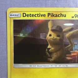 Detective Pikachu SM190 Holo - Pokemon Card - Played - Image 2
