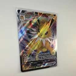 Pokemon Jolteon VMAX 051/203 SWSH07 Evolving Skies Ultra Rare Holo 2021 300 HP - Image 2