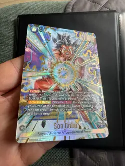 Son Goku FB09-037 Alternate Art Dual Evolution Dragon Ball Card English Fusion - Image 4