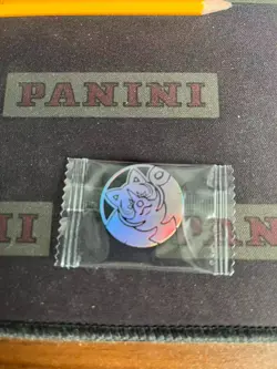 POKEMON CARD OFFICIAL COIN Okidogi Chinese LIMITTED - Image 1