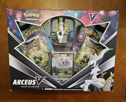 Pokemon TCG Arceus V Figure Collection Box - Image 1