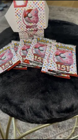 1x Pokemon Scarlet & Violet 151 Booster Pack English Trading Card Game - Image 3