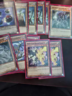Red Eyes Black Dragon Deck Yugioh Card (46 Cards) w/ Extra Deck & Sleeves - Image 4