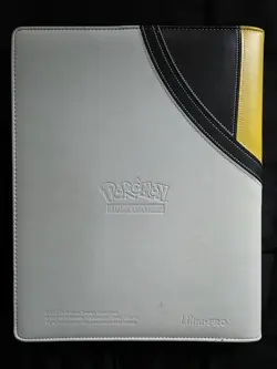 Ultra Pro Pokemon Ultra Ball PREMIUM Pro Binder Holds 360 Cards - Image 2