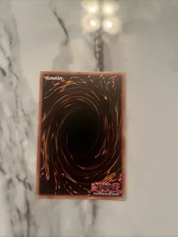 Yu-Gi-Oh! LOB-007 Celtic Guardian Unlimited Edition NM - Image 2