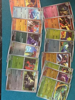 100 Pokemon Card Lot HOLO/REV Korean + 151 Pokeball + EX/V + Japanese - Image 3