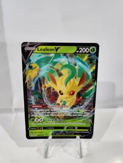 Pokemon TCG Leafeon V Evolving Skies 007/203 Holo Ultra Rare NM - Image 1