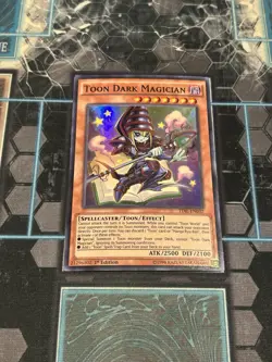 Yugioh TCG Dark Magician TDIL-EN032 1st Ed Super Rare Near Mint - Image 1