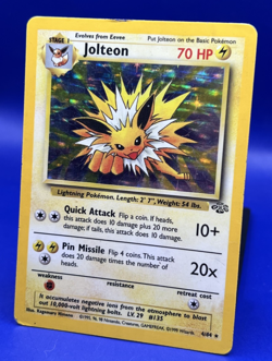 1999 Pokemon Card Jolteon Jungle 4/64 Holo Unlimited Holo Rare HP - Image 2