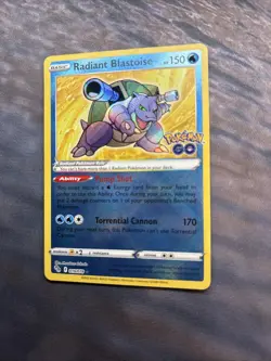 Radiant Blastoise 018/078 Pokemon GO Holo - Image 1