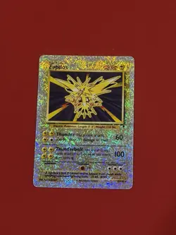 Pokemon Zapdos 19/110 Legendary Collection Reverse Holo Holo Rare English 90HP - Image 3