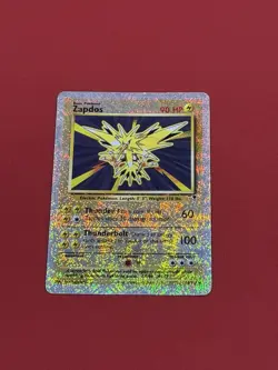 Pokemon Zapdos 19/110 Legendary Collection Reverse Holo Holo Rare English 90HP - Image 4