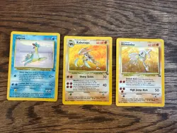 Lot 3 Fossil Pokemon Holo: Lapras 10/62 Kabutops 9/62 Hitmonlee 7/62 (GOOD / MP) - Image 1