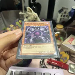 Caius the Shadow Monarch SR01-EN004 Emperor of Darkness 1st Edition - Image 2