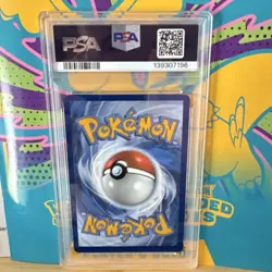 Pokemon Bulbasaur 133/132 Me01: Mega Evolution Illustration Rare Holo PSA 8 - Image 2