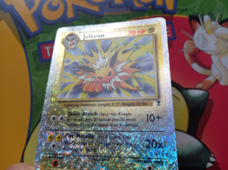Jolteon 14/110 Reverse Holo Legendary Collection Pokemon Card - Image 5