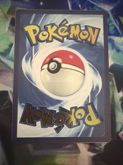 Arceus v Metal Card 122/172 NM - Image 2