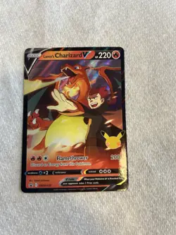 Pokemon Charizard V Promo Holo SWSH050 Sword & Shield 220 HP Fire Spin - Image 3