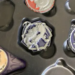 Yu-gi-oh GX Collectors Tin 2004 With Battle Triangles & Medals (Incomplete) - Image 5
