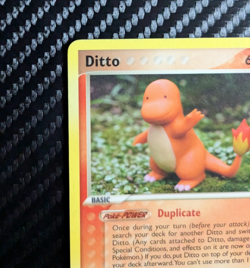 Ditto Charmander 37/113 Delta Species Regular LP Vintage 2005 Pokemon TCG - Image 2