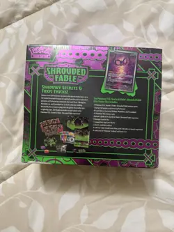 Pokemon TCG Scarlet & Violet Shrouded Fable ETB read description. - Image 3