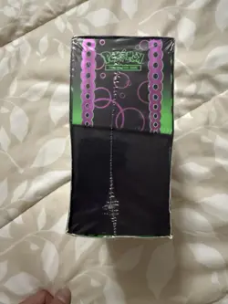 Pokemon TCG Scarlet & Violet Shrouded Fable ETB read description. - Image 4