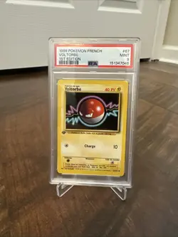 1999 Pokemon FRENCH 1st Edition Base Set Voltorbe-Voltorb 67/102 PSA 9 MINT - Image 1