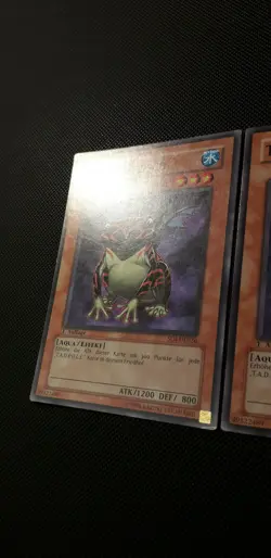 Yu-Gi-Oh! 2x Teufelsfrosch, SOI-DE026, Common, 1. Auflage, Deutsch, EX/GD - Image 2