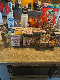 pokemon rares bulk and 151 bulk evolving skies fusion strike - Image 4