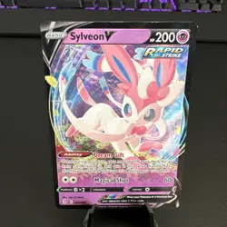 Pokemon TCG Sylveon v 74/203 Ultra Rare Card Sword & Shield Evolving Skies LP - Image 1