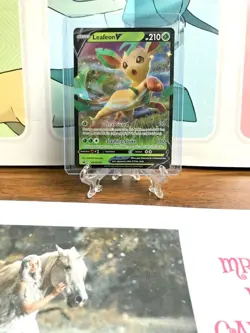 Pokemon Ultra Rare Holo Foil Full Art Leafeon V SWSH194 Promo Black star - Image 2