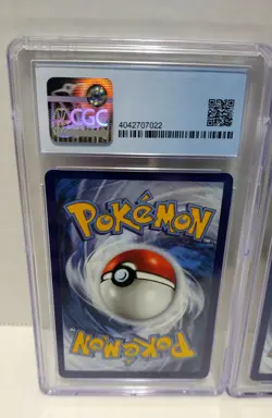Pokemon Mew Vmax 114/264 Fusion Strike Half Art Holo Rare CGC 9 - Image 2