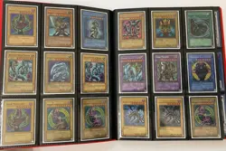 Yugioh Binder Collection Many Rarities Blue Eyes White Dragon Cards - Image 3