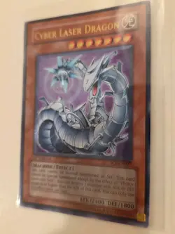 Yu-Gi-Oh 1st Edition Cyber Laser Dragon Ultimate Rare SOI-EN-007 Lightly Played - Image 3