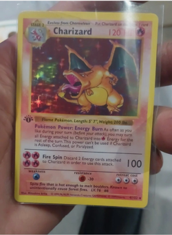 1st Edition Shadowless Charizard Base Set 4/102 Holo 1999 Pokemon - Image 1