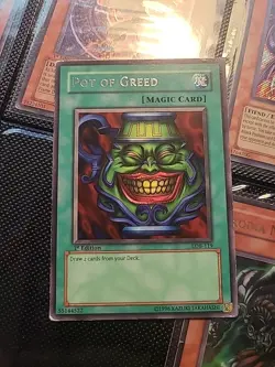 Pot of Greed LOB-119 The Legend of Blue Eyes White Dragon 1st Edition - Image 1