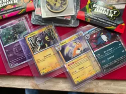 Pokemon retail lot with holograms perfect order - Image 2