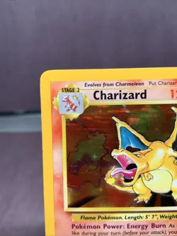 Pokemon TCG Charizard 4/102 Base Set 1999 Holo Rare WOTC VTG - Image 4