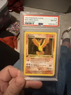 Pokemon 1999 Fossil Moltres #12 First Edition PSA 8 Graded - Image 1