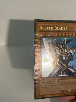Yugioh- Buster Blader - PSV-050 - Ultra Rare - 1st Edition - DAMAGE + HOLO BLEED - Image 3