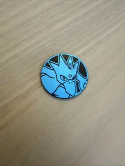 Pokemon TCG Collect 151 Golduck Blue Coin - Image 1