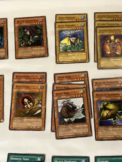 Yugioh Starter Deck Pegasus SDP Lot 90 Cards Holos x7 LP-Damaged - Image 5