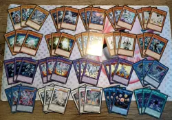 Yugioh Blue Eyes Deck Core Of 84 Cards! Blue Eyes White Destiny Structure Deck - Image 1