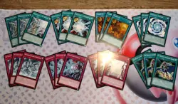 Yugioh Blue Eyes Deck Core Of 84 Cards! Blue Eyes White Destiny Structure Deck - Image 2