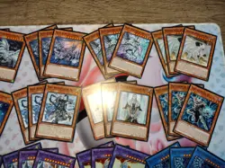 Yugioh Blue Eyes Deck Core Of 84 Cards! Blue Eyes White Destiny Structure Deck - Image 4