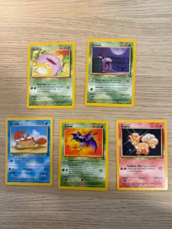Pokemon bundle of vintage cards - Image 1