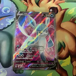 Pokemon Evolving Skies Glaceon v Full Art Holo Card 174/203 SWSH07 NM - Image 1